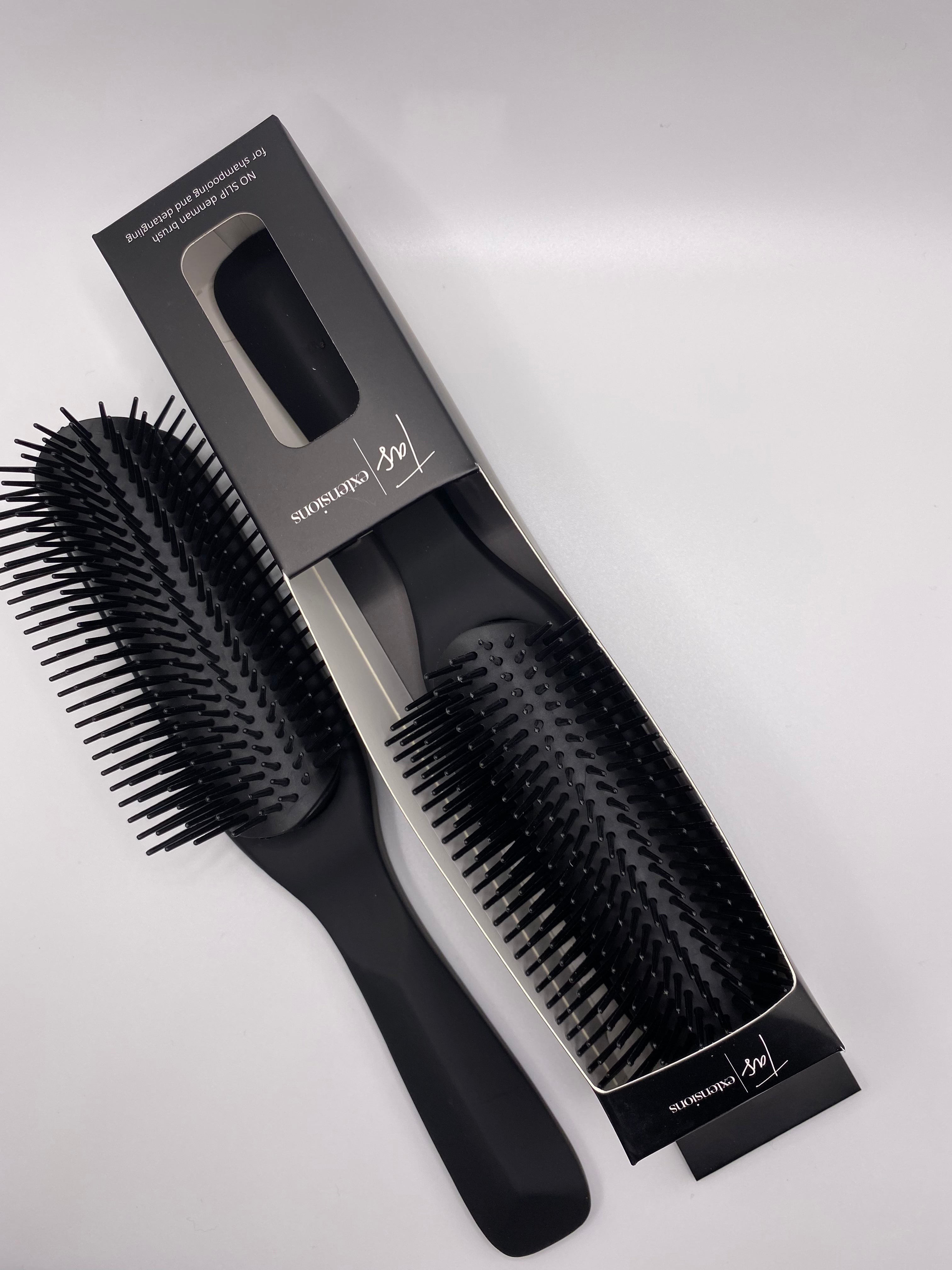 TAS Denman Brush