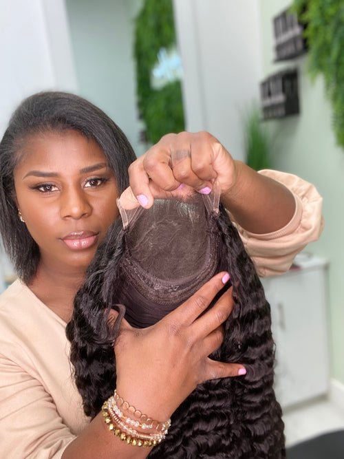"Lola" Wig