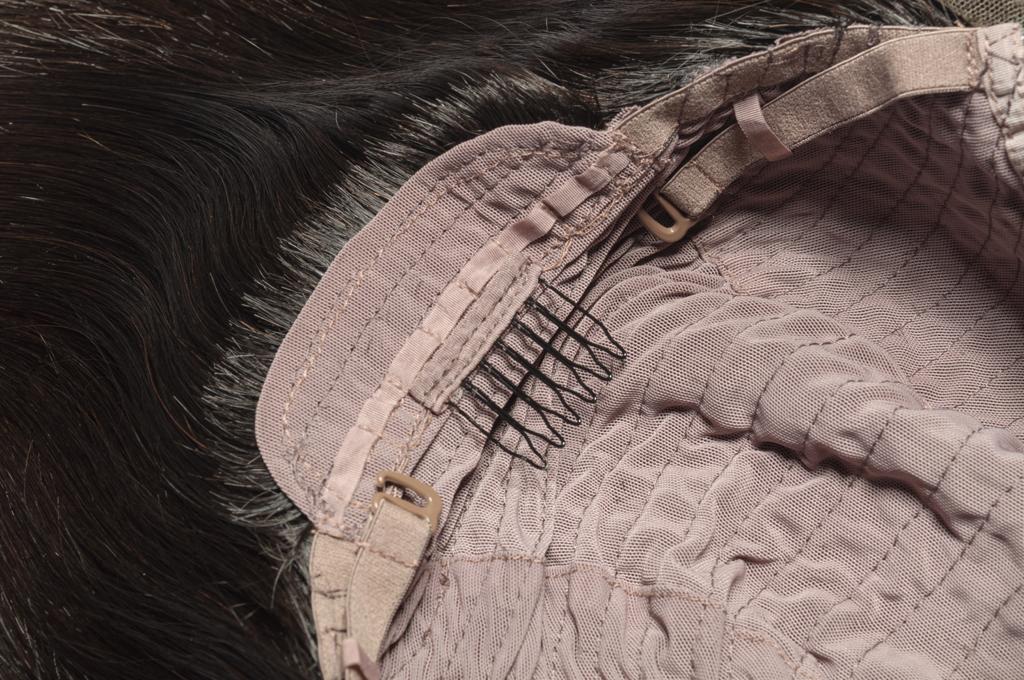 "Jolie" Wig